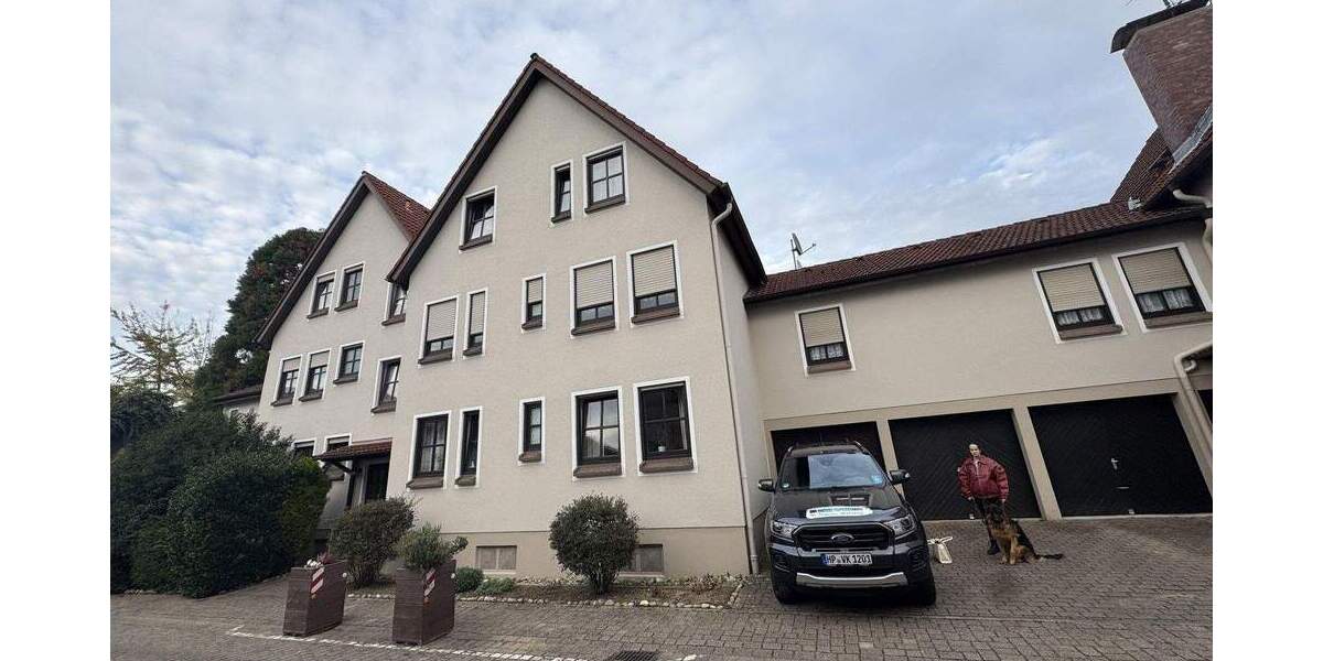 2 ZKB Dachgeschosswohnung in Ortskernlage mit Blick auf die Weinberge 2 zimmer