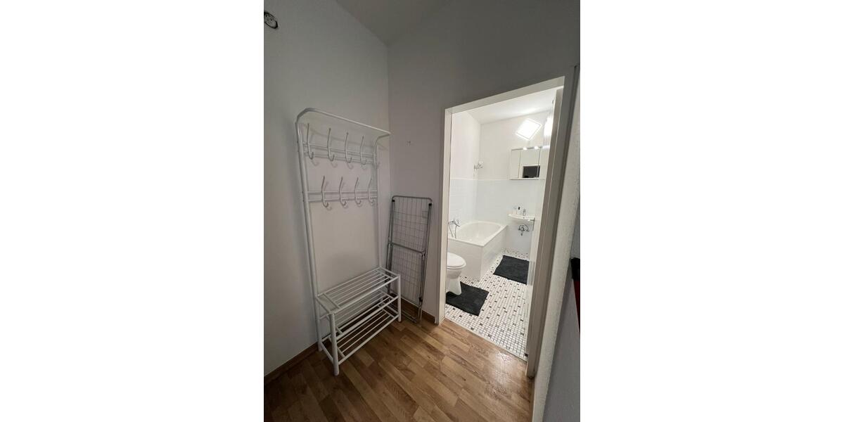 Erdgeschoßwohnung Ludwigshafen am Rhein Ludwigshafen-Oggersheim - 2 Zimmer, 44 m&sup2;, 660&euro; | Angebot:24789058