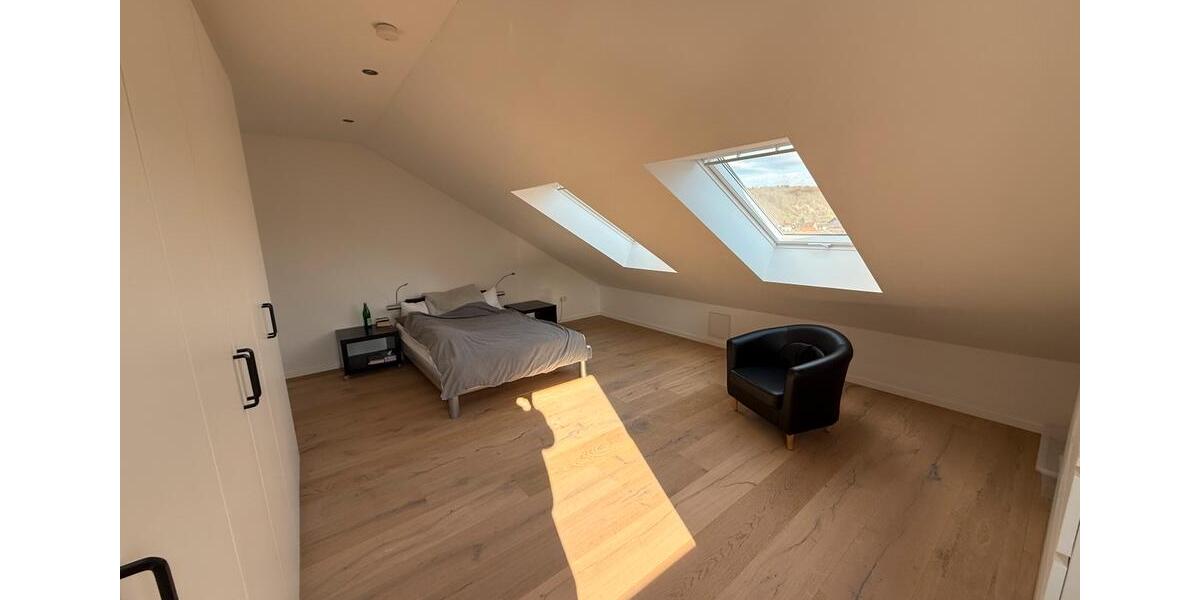 Dachgeschoßwohnung Walldorf - 3 Zimmer, 87 m&sup2;, 419.000&euro; | Angebot:24783953