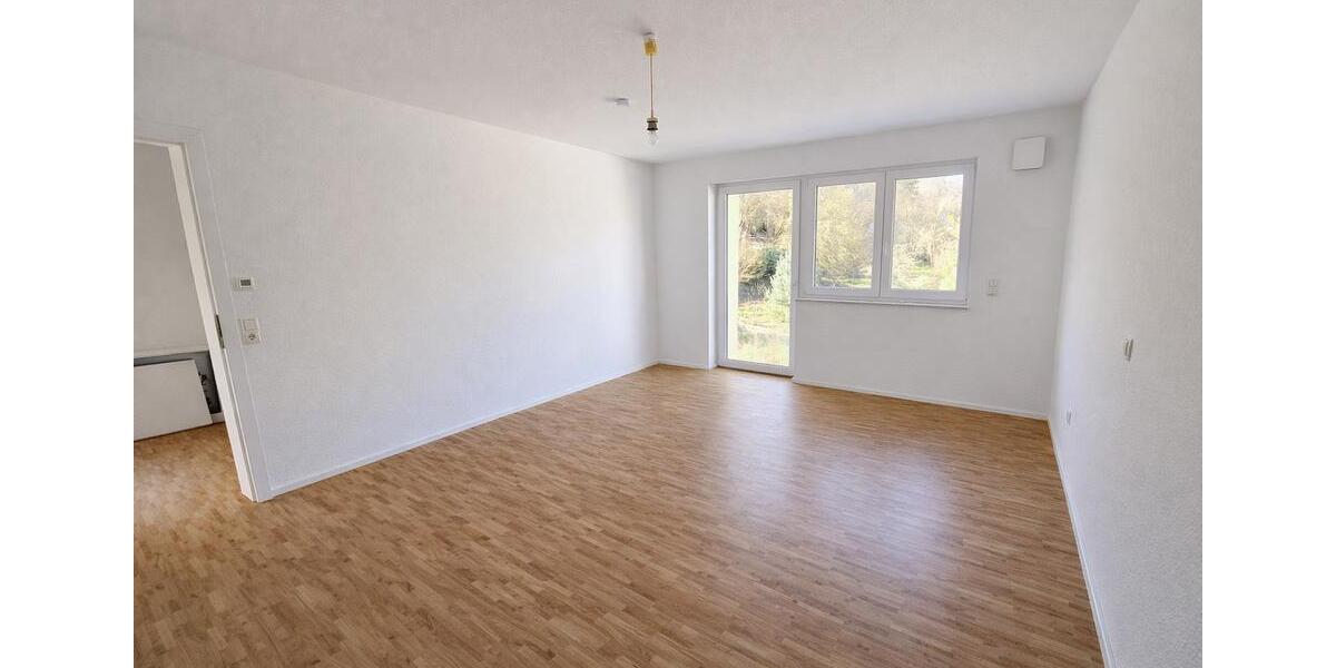 Maisonettenwohnung Bad Dürkheim - 5 Zimmer, 156 m&sup2;, 1.800&euro; | Angebot:25823193
