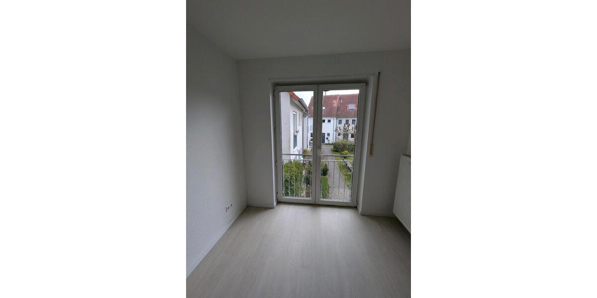 Reihenhaus Neustadt an der Weinstraße Duttweiler - 5 Zimmer, 155 m&sup2;, 1.700&euro; | Angebot:25589603