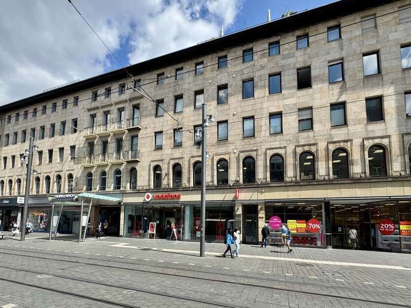 Büro in Mannheim 1.490 € 127 m²
