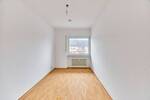 Etagenwohnung Schwetzingen - 3 Zimmer, 76 m&sup2;, 990&euro; | Angebot:26378077