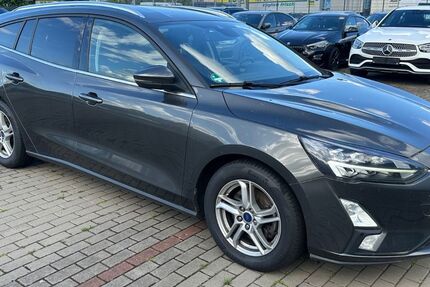 Ford Focus 150.000 km 9.900 &euro; Weinheim 69469