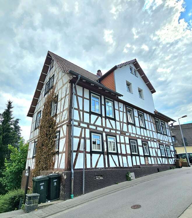 Haus zum Kaufen in Lindenfels 265.000 € 348 m²