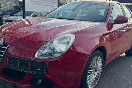 Alfa Romeo Giulietta 126.779 km 3.666 &euro; LUDWIGSHAFEN AM RHEIN 67071