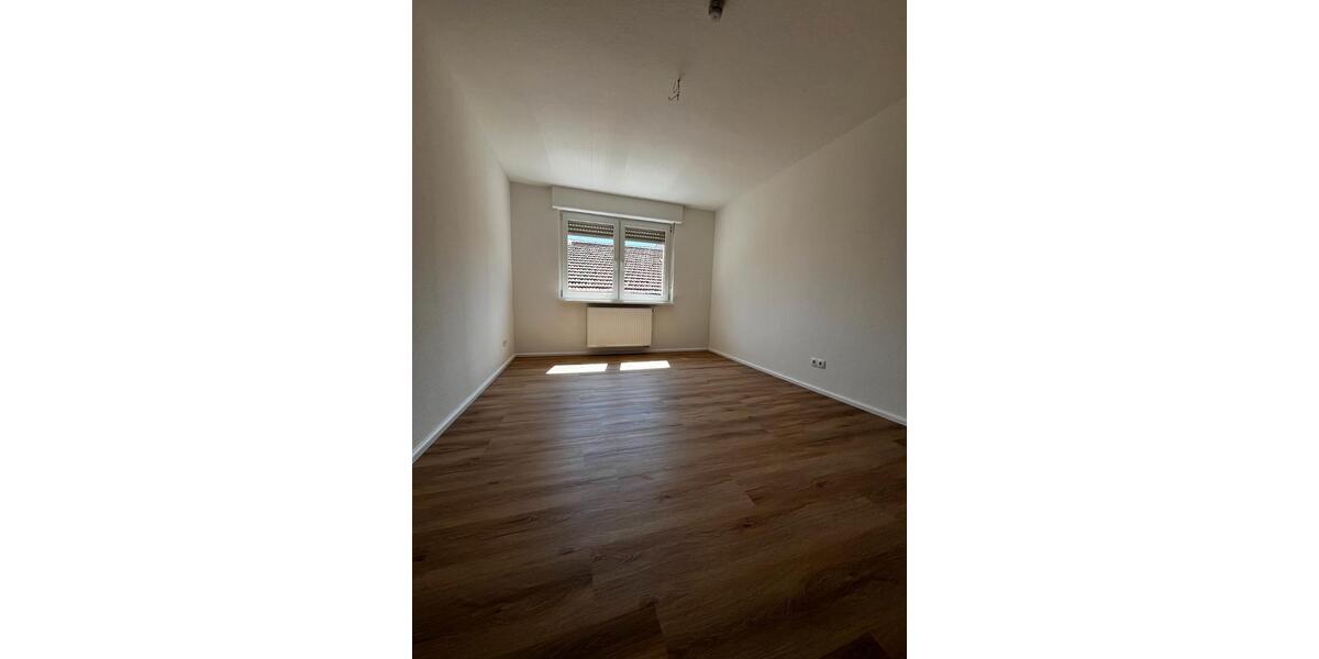 Etagenwohnung Neustadt an der Weinstraße - 3 Zimmer, 69 m&sup2;, 680&euro; | Angebot:26564429