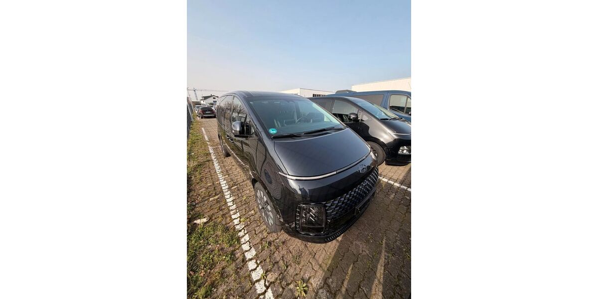 Hyundai STARIA 14.000 km 39.900 &euro; Heidelberg 69123
