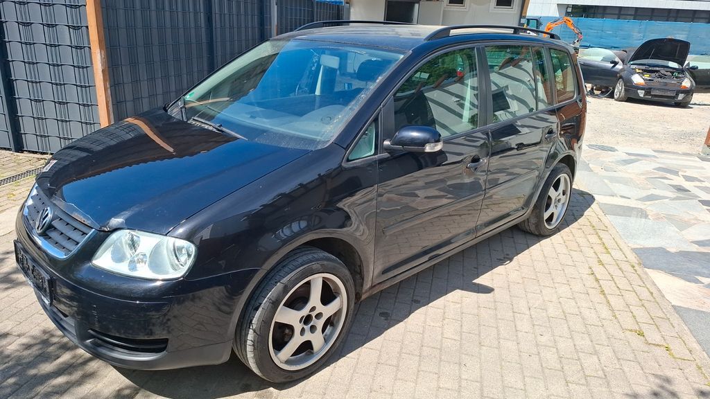 VW Touran 267.000 km 600 &euro; Walldorf (bei Heidelberg) 69190
