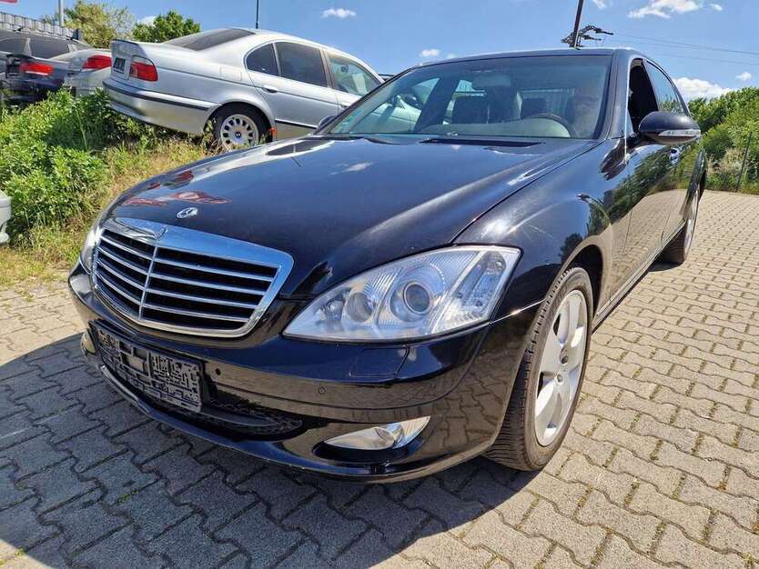S 320