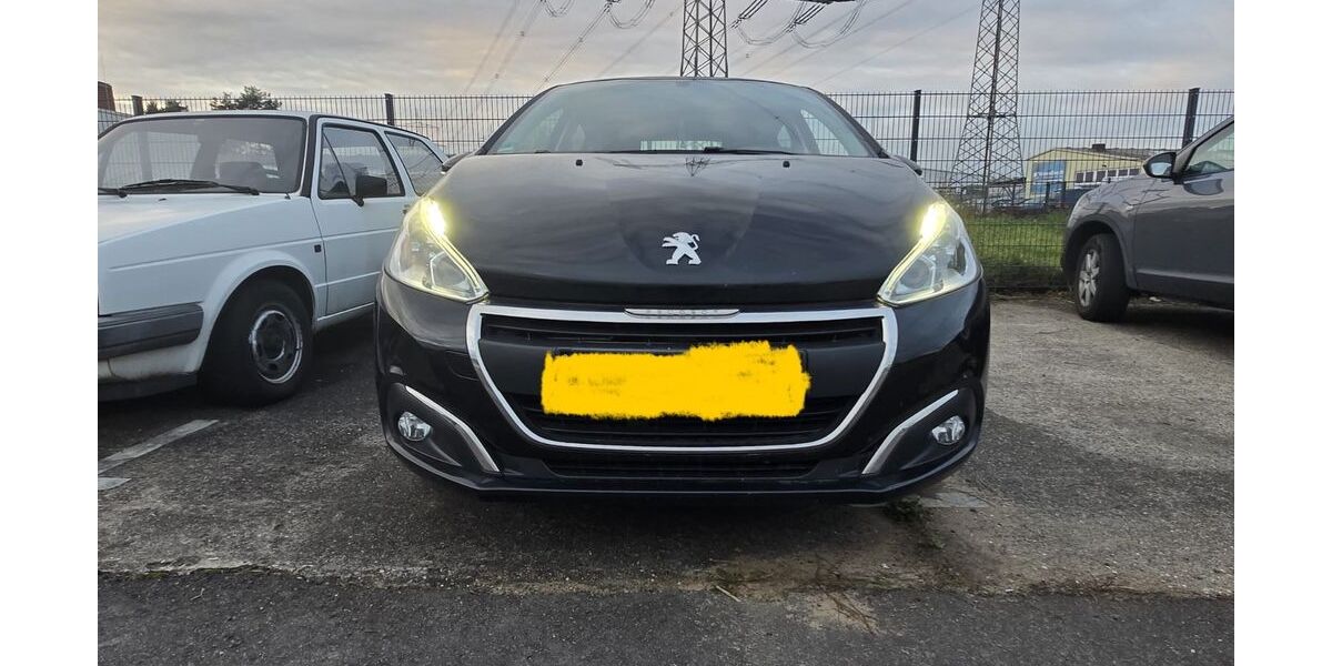 Peugeot 208 196.036 km 3.250 &euro; Heidelberg 69126