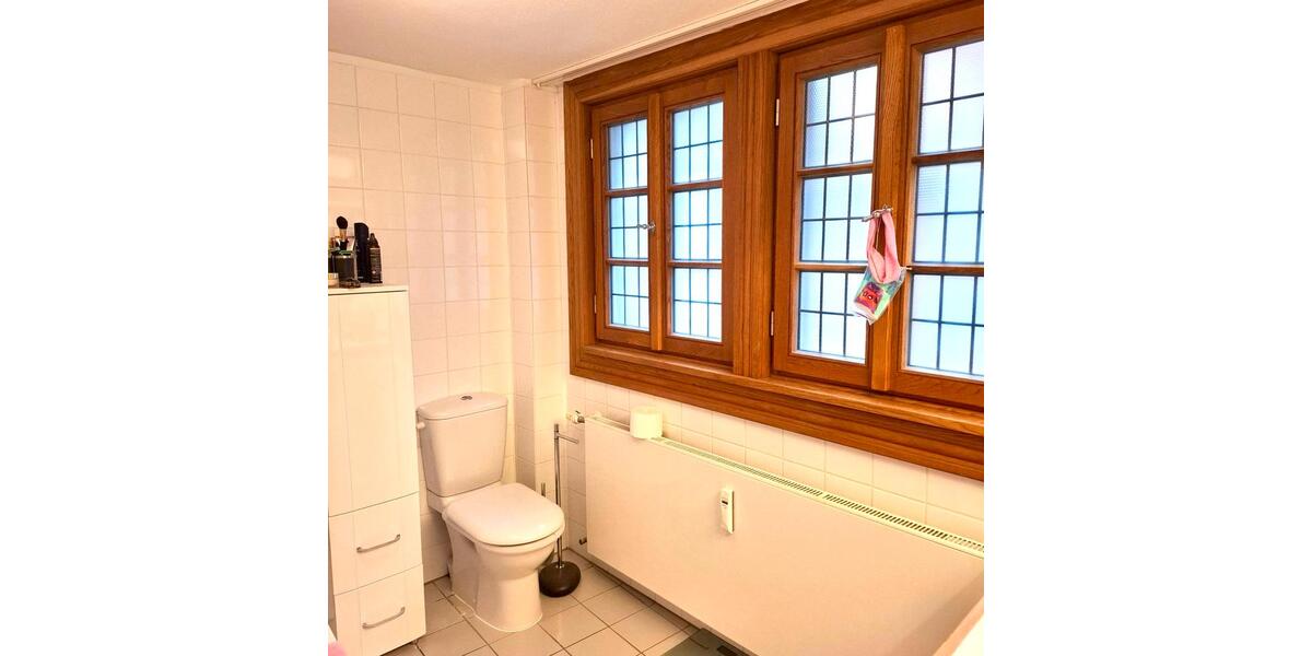 Schone 2 Zi.Küche,Duschbad, 61qm Innenstadt Neustadt 2 zimmer