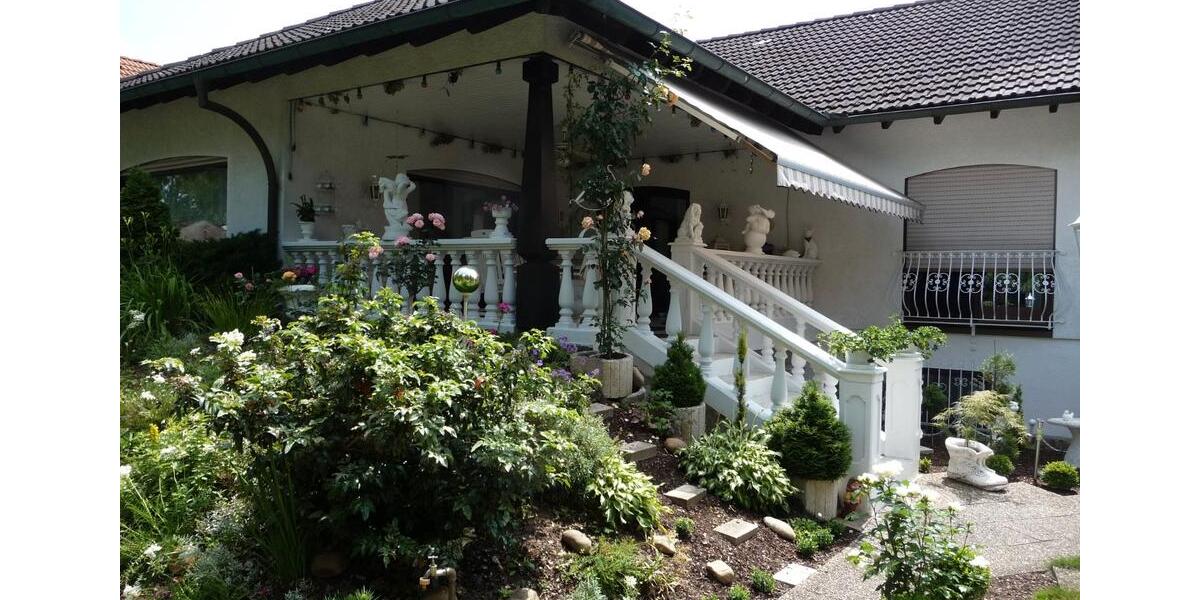 Bungalow Lingenfeld - 5 Zimmer, 220 m&sup2;, 690.000&euro; | Angebot:26356060