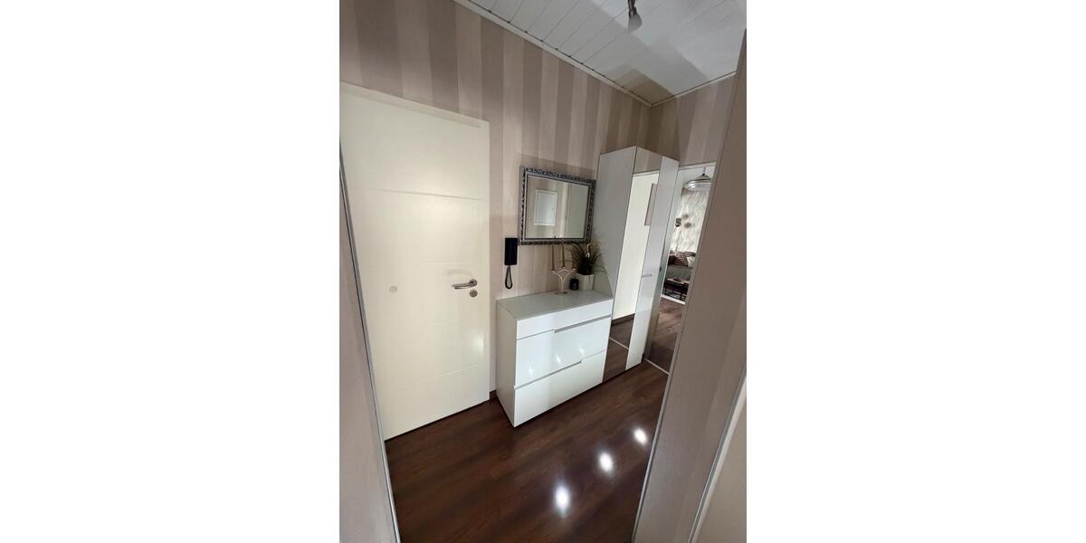 Erdgeschoßwohnung Altrip - 4 Zimmer, 90 m&sup2;, 299.000&euro; | Angebot:27042567