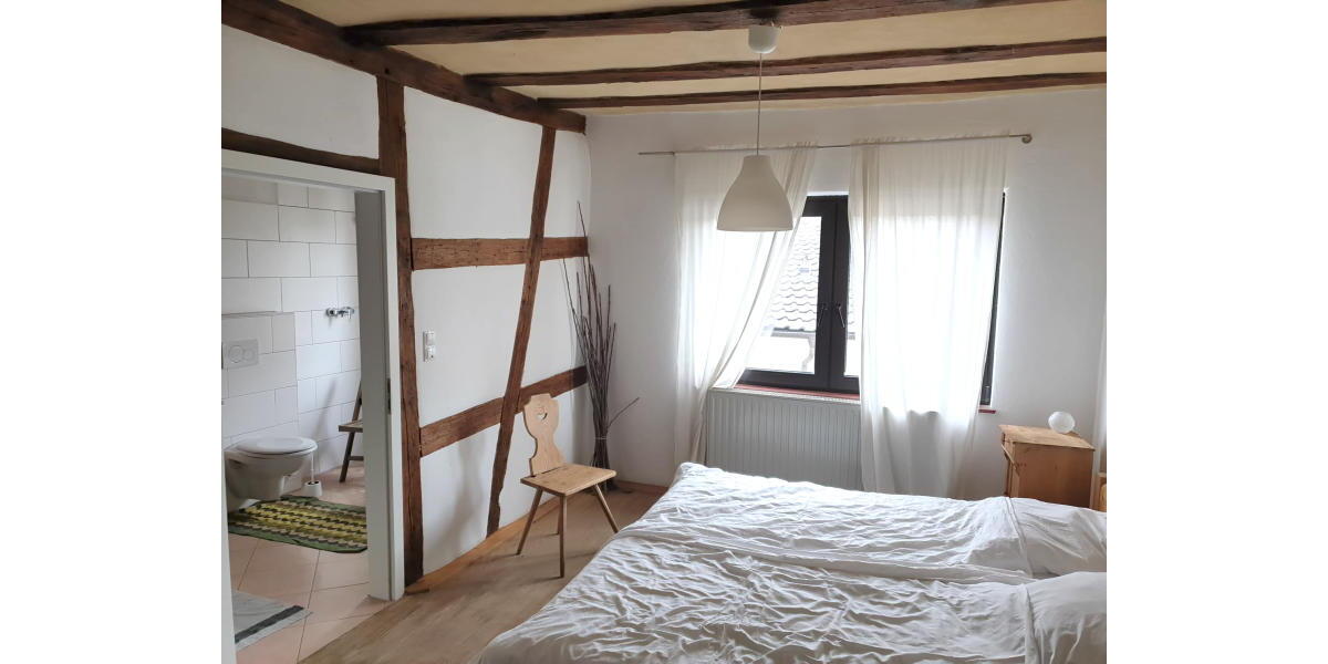 ObjNr:18889 - Freistehendes Mehrgenerationenhaus im Herzen der Burgstadt 6 zimmer