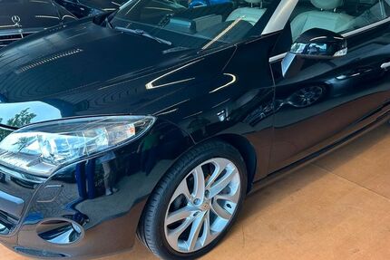 Renault Megane 91.597 km 8.990 &euro; Bad Dürkheim 67098