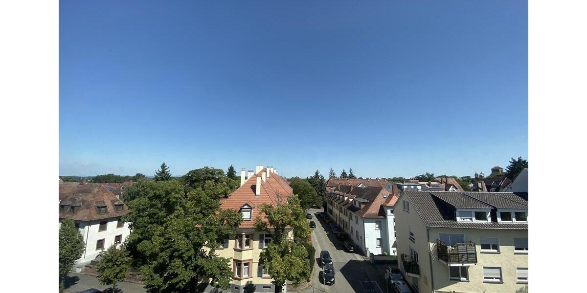 Dachgeschoßwohnung Speyer - 3 Zimmer, 116 m&sup2;, 1.400&euro; | Angebot:26615972