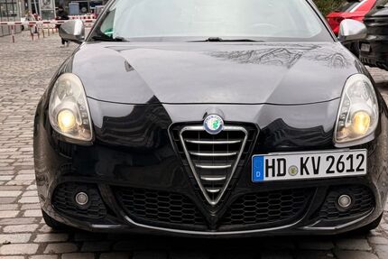 Alfa Romeo Giulietta 163.000 km 5.450 &euro; Schönau 69250