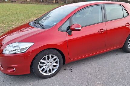 Toyota Auris 189.000 km 5.199 &euro; Lautertal (Odenwald) 64686