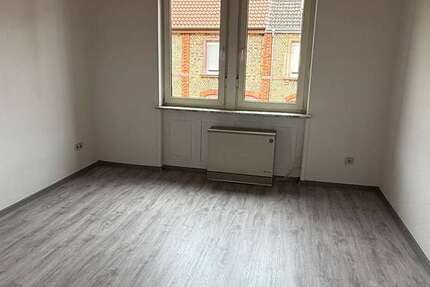 Wohnung Ludwigshafen Ludwigshafen-Hemshof - 2 Zimmer, 62 m&sup2;, 900&euro; | Angebot:27337698