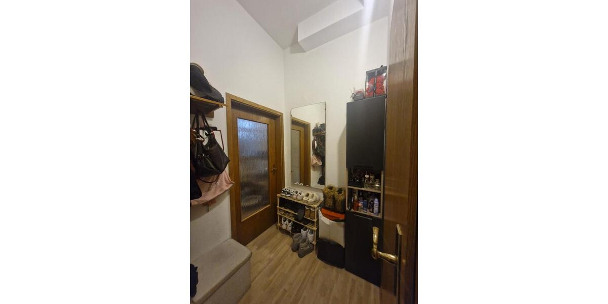 Hochparterre Lingenfeld - 1 Zimmer, 35 m&sup2;, 495&euro; | Angebot:26459288