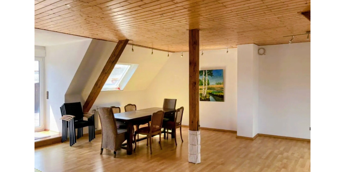 Dachgeschoßwohnung Hettenleidelheim - 3 Zimmer, 115 m&sup2;, 1.250&euro; | Angebot:24646445
