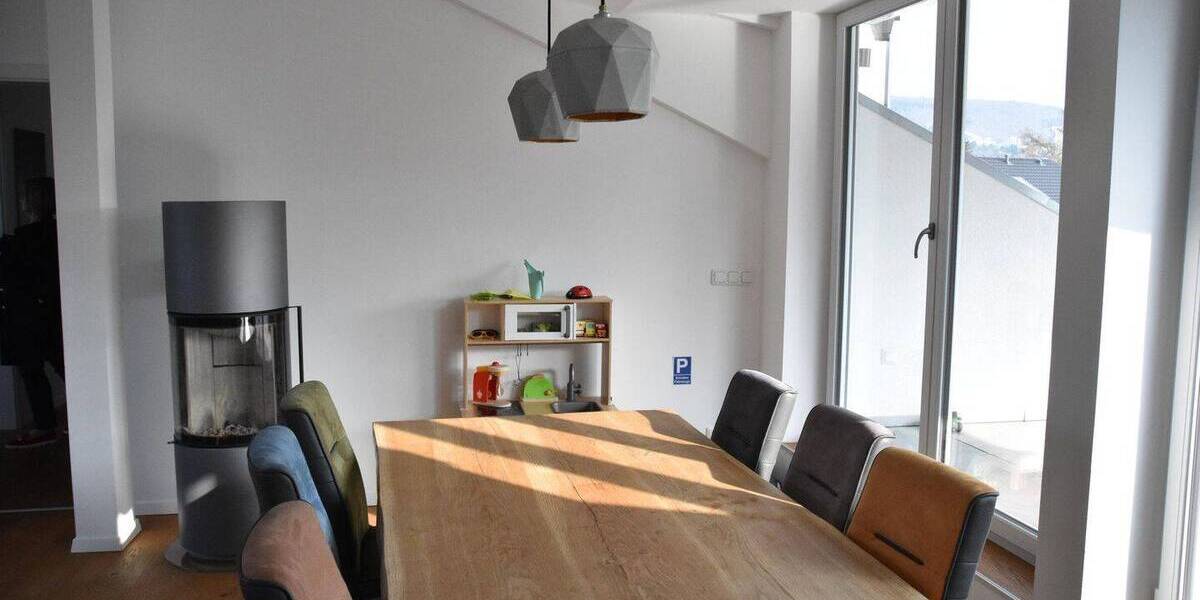 Etagenwohnung Heidelberg Rohrbach - 6 Zimmer, 145 m&sup2;, 2.950&euro; | Angebot:26926619