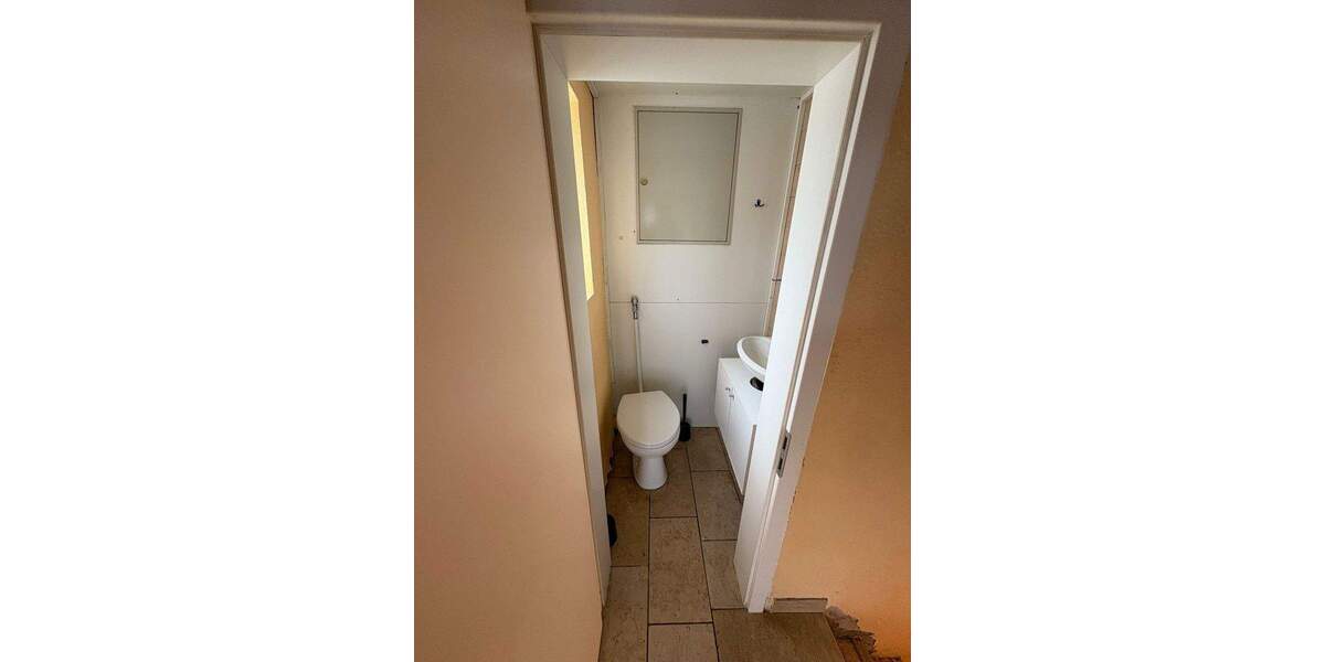 Mehrfamilienhaus, Wohnhaus Ludwigshafen Rheingönheim - 8 Zimmer, 206 m&sup2;, 550.000&euro; | Angebot:24635031