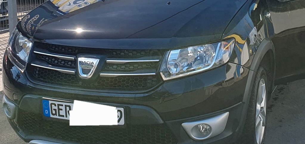 Dacia Sandero 140.000 km 5.400 &euro; Westheim 67368