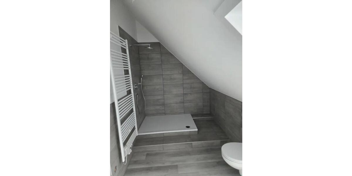 Dachgeschoßwohnung Mannheim Rheinau - 3 Zimmer, 112 m&sup2;, 1.390&euro; | Angebot:24473806