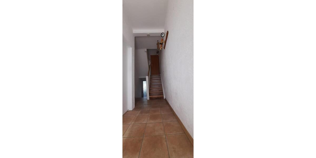 Reihenhaus in guter Lage in Weinheim zu verkaufen. 4 zimmer