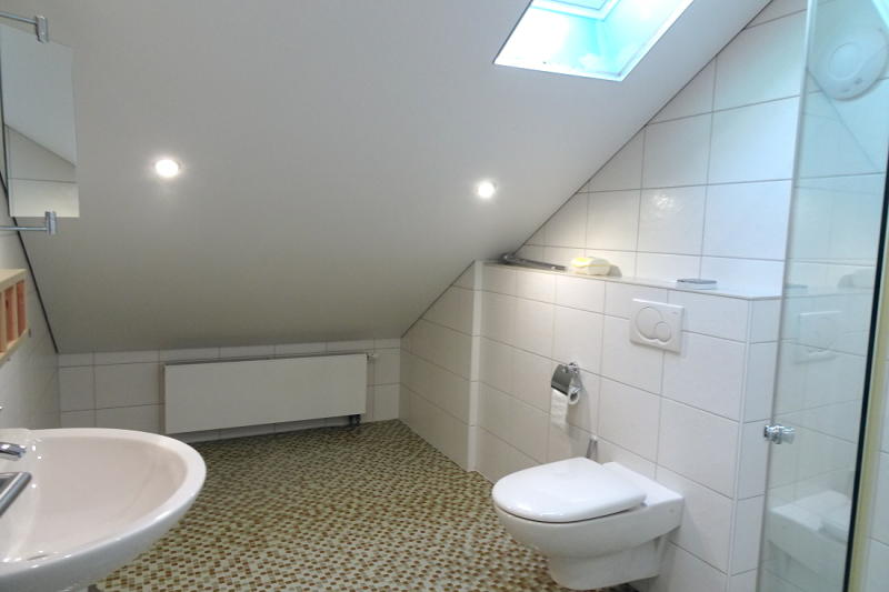 ObjNr:18438 - Wunderschönes, luxuriöses Wohn- und Geschäftshaus in ruhiger Lage in Philippsburg - Rheinsheim - Zweifamilienhaus Philippsburg | Angebot:19536908