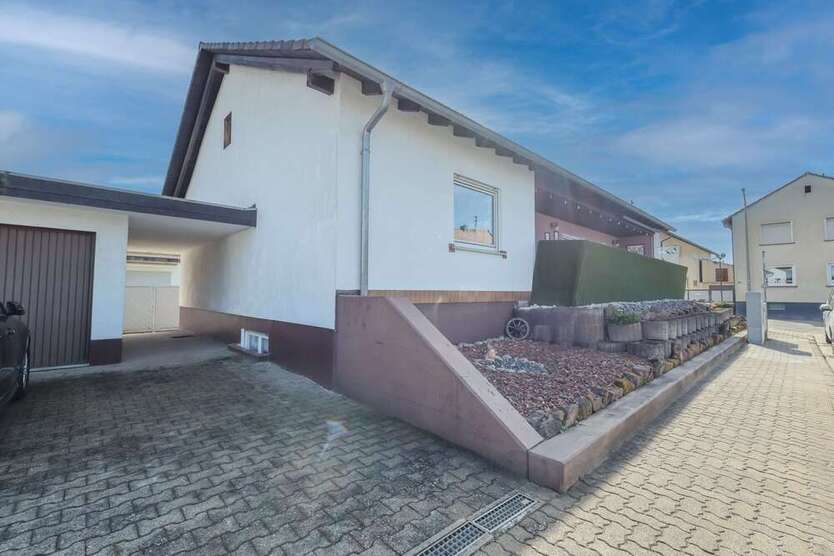 Haus zum Kaufen in Böhl-Iggelheim 399.000 € 114 m²