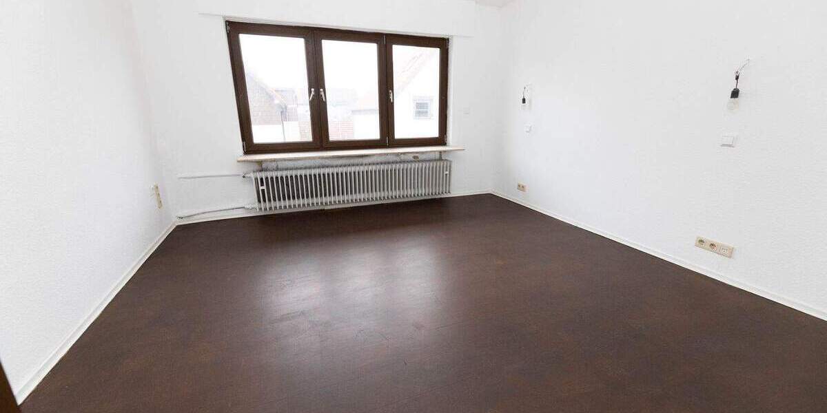Doppelhaushälfte Brühl - 7 Zimmer, 228 m&sup2;, 550.000&euro; | Angebot:25141859