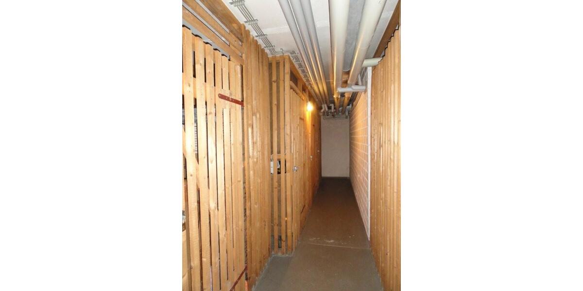 Etagenwohnung Viernheim - 2 Zimmer, 81 m&sup2;, 210.000&euro; | Angebot:26476935