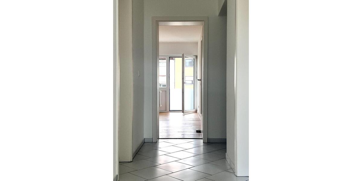 Etagenwohnung Mannheim - 3 Zimmer, 70 m&sup2;, 1.000&euro; | Angebot:26313896