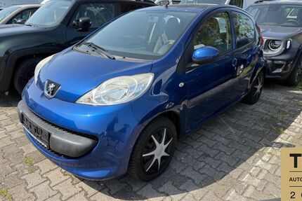 Peugeot 107 99.999 km 4.989 &euro; Speyer 67346