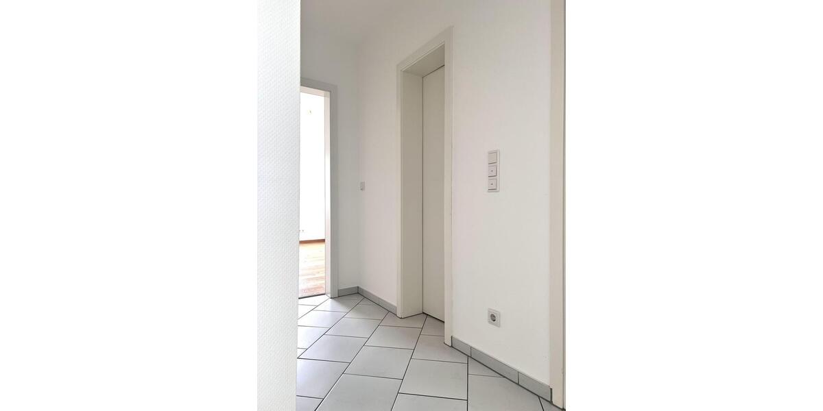 Etagenwohnung Mannheim - 3 Zimmer, 70 m&sup2;, 1.000&euro; | Angebot:26313896