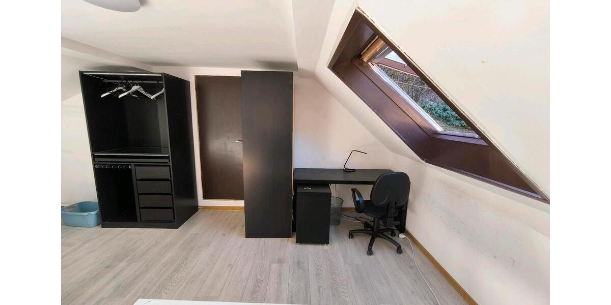 Dachgeschoßwohnung Dossenheim - 1 Zimmer, 20 m&sup2;, 620&euro; | Angebot:25721131