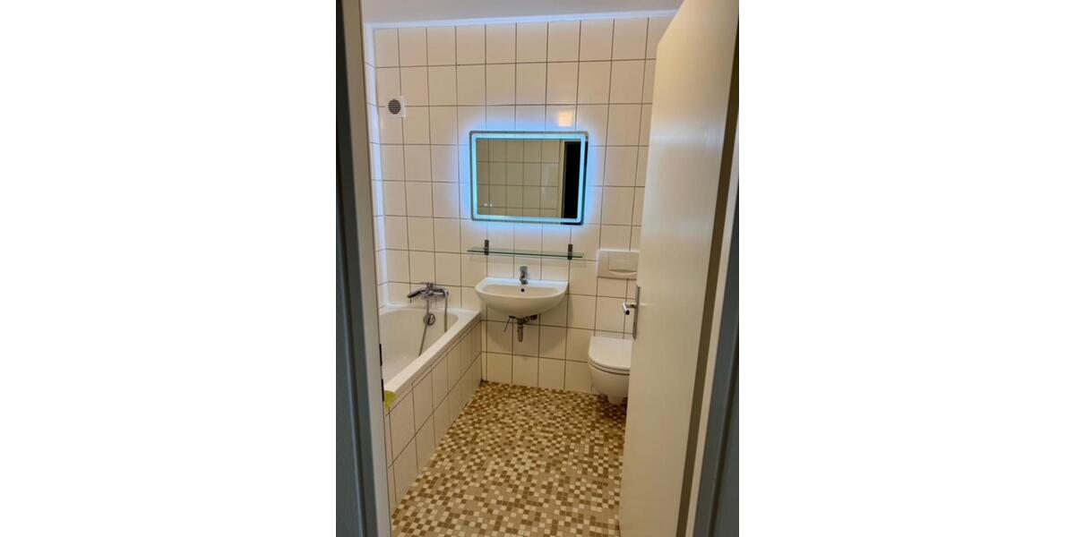 Etagenwohnung Heppenheim (Bergstraße) - 2 Zimmer, 69 m&sup2;, 190.000&euro; | Angebot:25022102