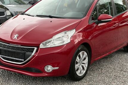 Peugeot 208 127.000 km 3.499 &euro; Lampertheim 68623