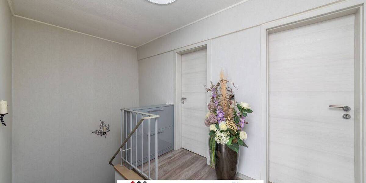 Traumhaftes REH mit 168qm WF und 400qm GS, inkl. Garten + Balkon, Garage, hochwertig kernsaniert 6 zimmer