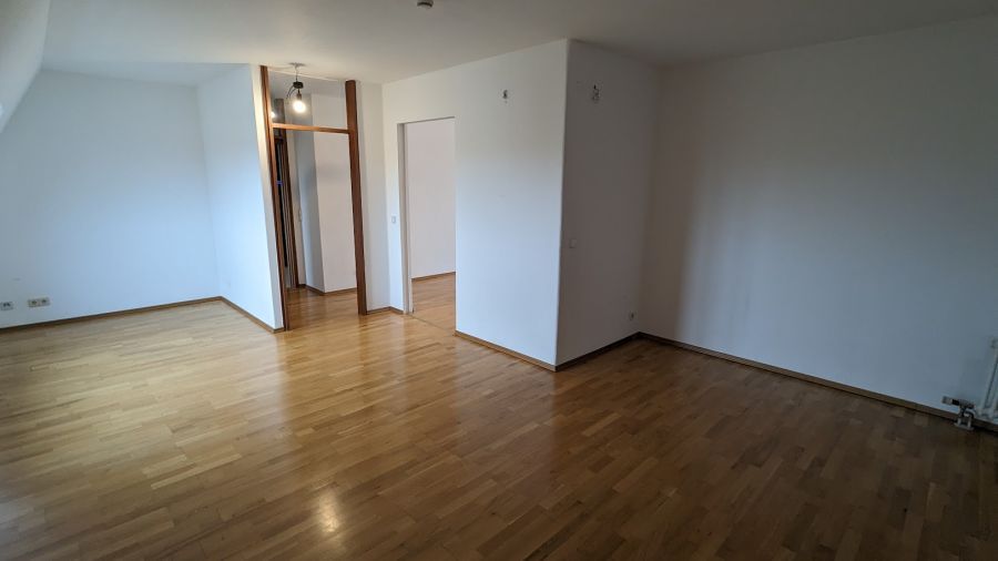 Provisionsfrei* Bezugsfrei: DG mit Terrasse & TG-Stellplatz am Schillerplatz - Dachgeschoßwohnung Mannheim | Angebot:24569761