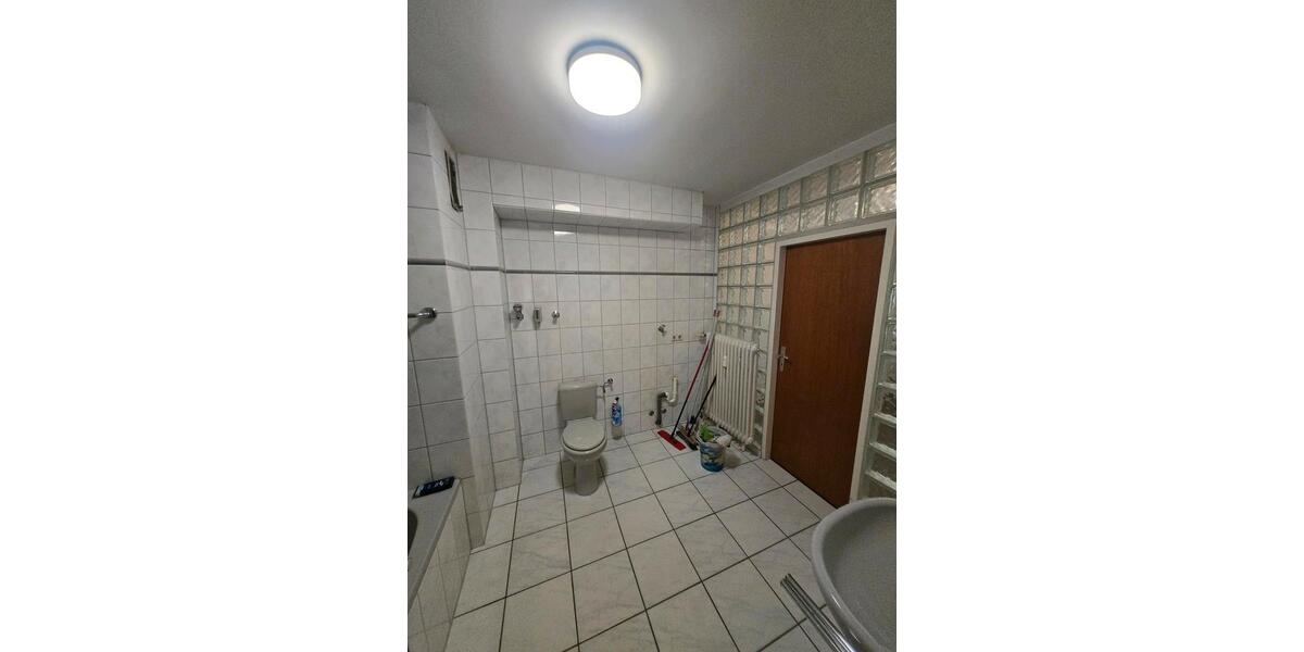 Erdgeschoßwohnung Heddesheim - 2.5 Zimmer, 98 m&sup2;, 300.000&euro; | Angebot:27162326