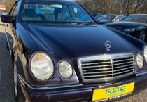 Mercedes E 320