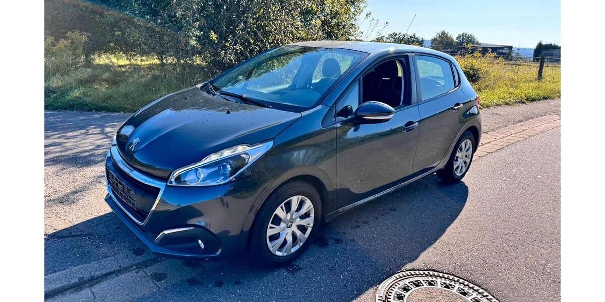 Peugeot 208 22.312 km 7.999 &euro; Ludwigshafen am Rhein 67059