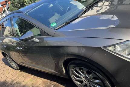 Seat Leon 131.000 km 9.000 € Weingarten 67366