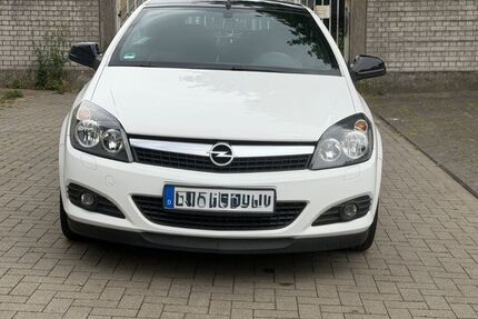 Opel Astra 114.000 km 8.000 &euro; Ludwigshafen 67065