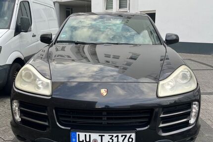 Porsche Cayenne 299.000 km 12.900 € Ludwigshafen 67063