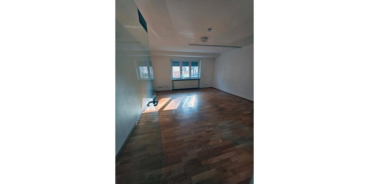Erdgeschoßwohnung Mannheim Fahrlach - 1.5 Zimmer, 48 m&sup2;, 600&euro; | Angebot:26250432